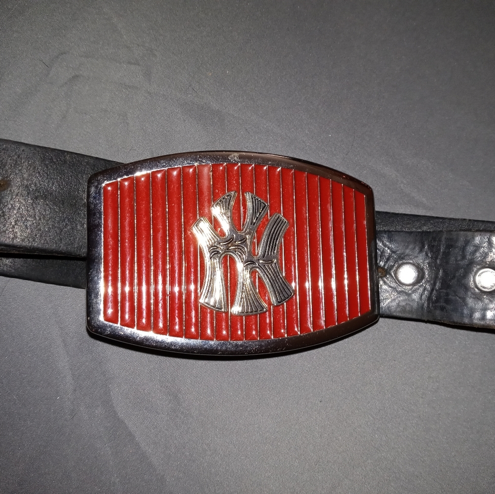 New York belt buckle